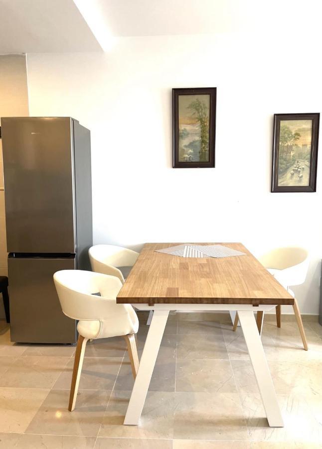 マルベーリャCasa Rosa Novaアパートメント エクステリア 写真